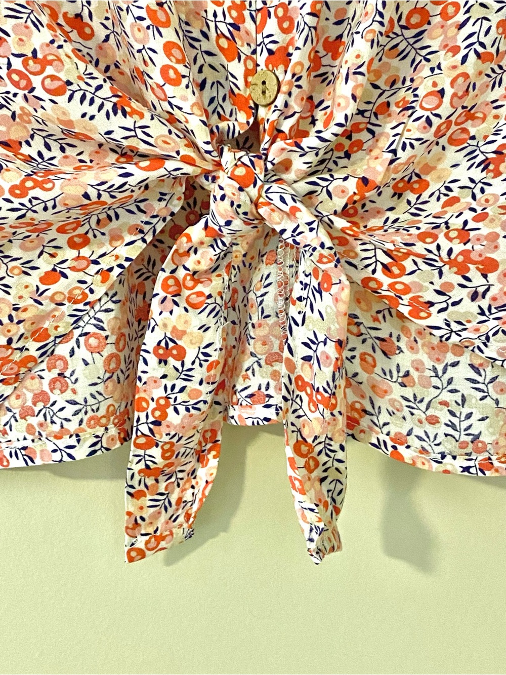 Cynthia Rowley Floral Tie Front Blouse Short Sleeve Top Medium Cottagecore - Picture 5 of 13